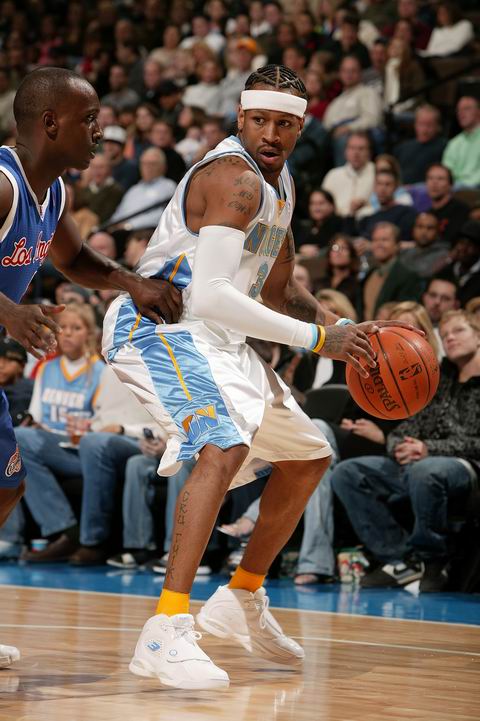 尽管外界对 尽管外界对