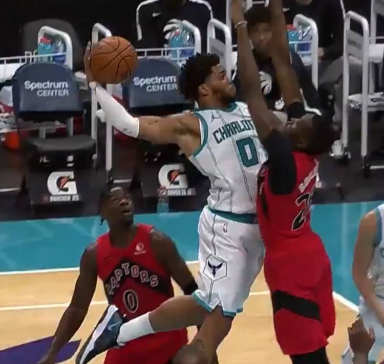 巧和自由的 巧和自由的