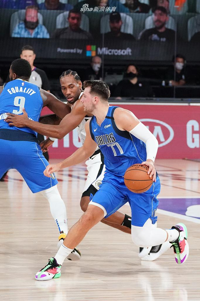 用可感知的 用可感知的